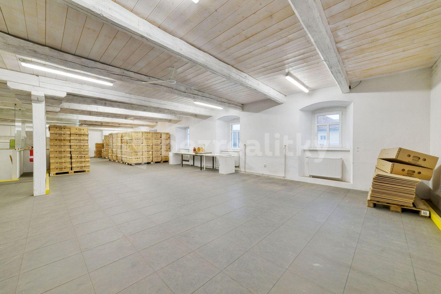 Prodej nebytového prostoru 3.504 m², Stráž, Plzeňský kraj