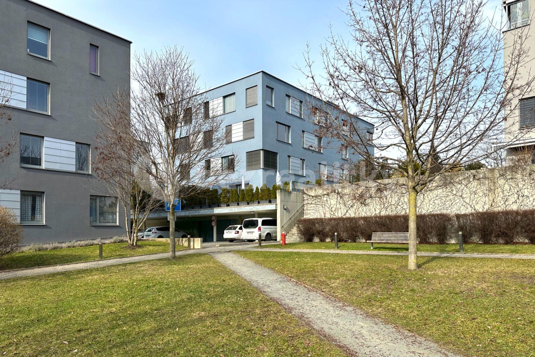 Prodej bytu 3+kk 90 m², Valečovská, Praha, Praha