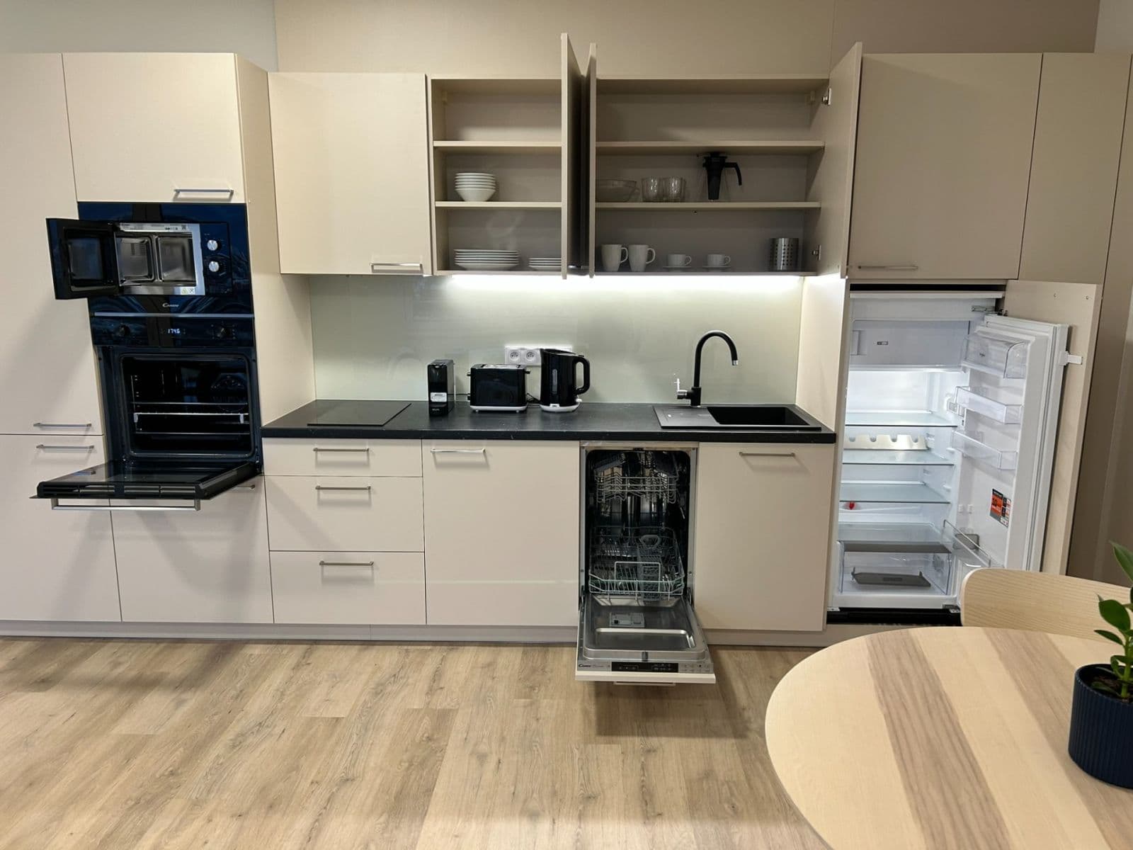 Pronájem bytu 1+kk 46 m², Klapálkova, Praha, Praha Pronájem bytu 1+kk 46 m², Klapálkova, Praha, Praha