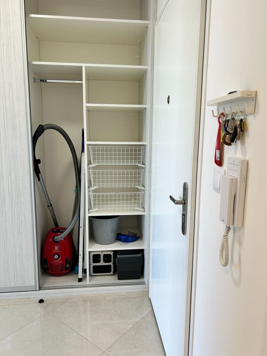 Pronájem bytu 1+kk 46 m², Klapálkova, Praha, Praha Pronájem bytu 1+kk 46 m², Klapálkova, Praha, Praha