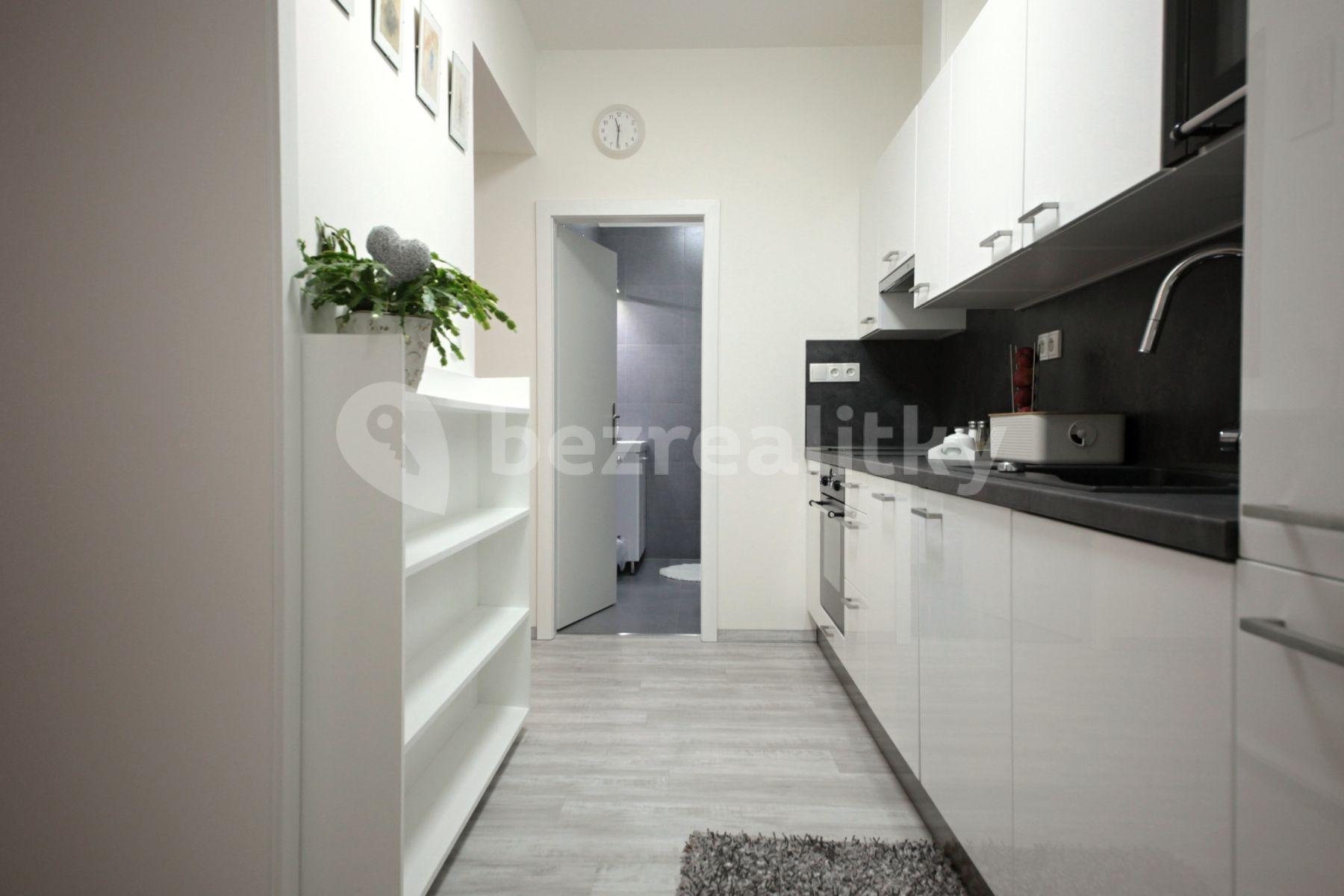 Pronájem bytu 2+1 56 m², Slovinská, Praha, Praha
