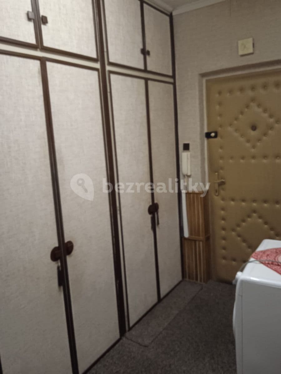 Pronájem bytu 2+1 56 m², Svobodova, Nová Role, Karlovarský kraj Pronájem bytu 2+1 56 m², Svobodova, Nová Role, Karlovarský kraj