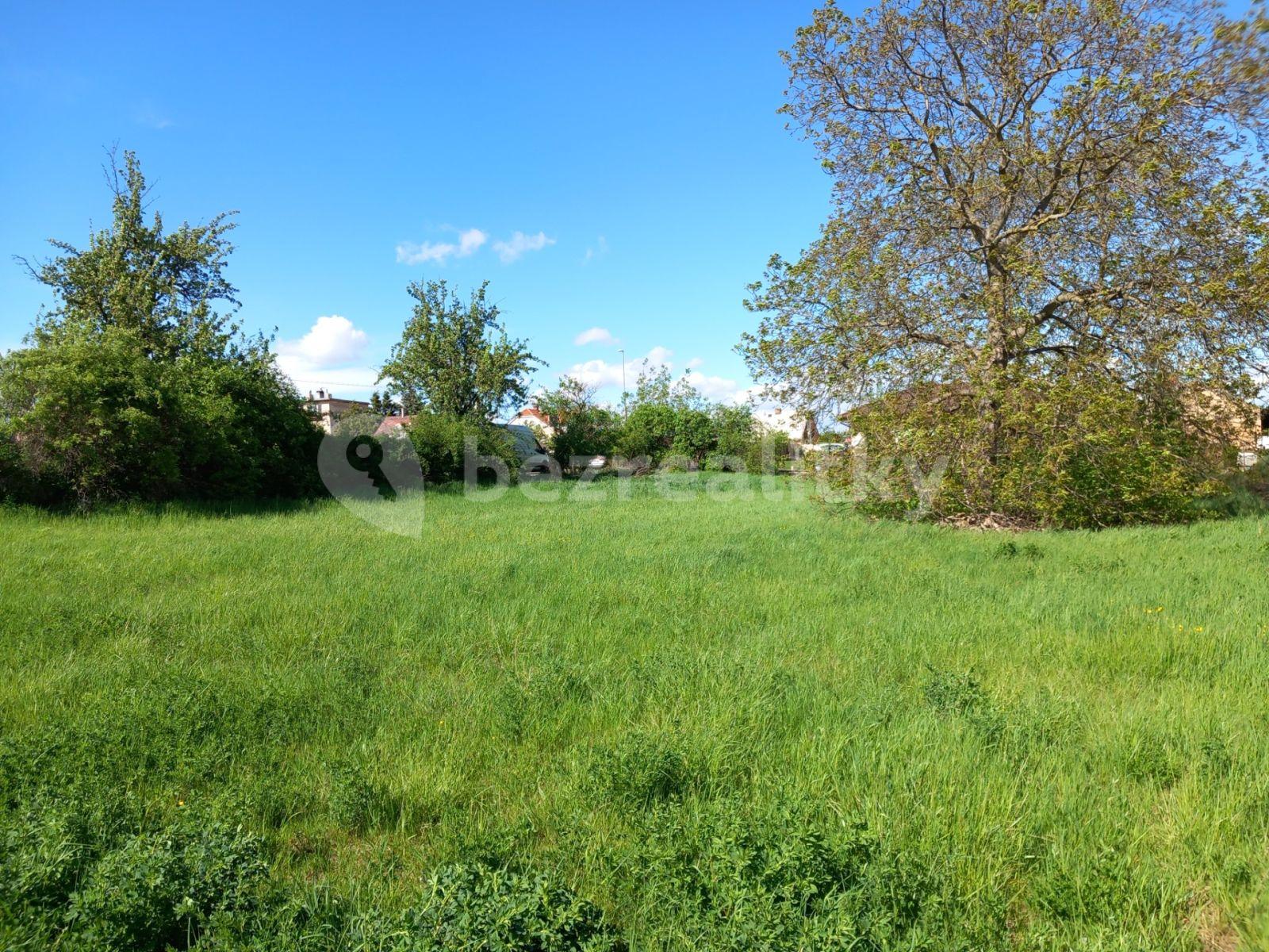 Prodej pozemku 1.484 m², 1. máje, Cerhenice, Středočeský kraj