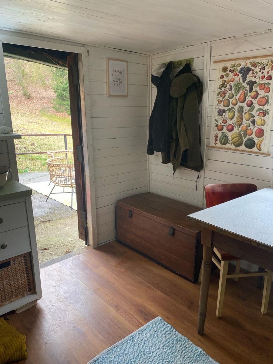 Prodej chaty, chalupy 28 m², pozemek 28 m², Mníšek pod Brdy, Středočeský kraj Prodej chaty, chalupy 28 m², pozemek 28 m², Mníšek pod Brdy, Středočeský kraj