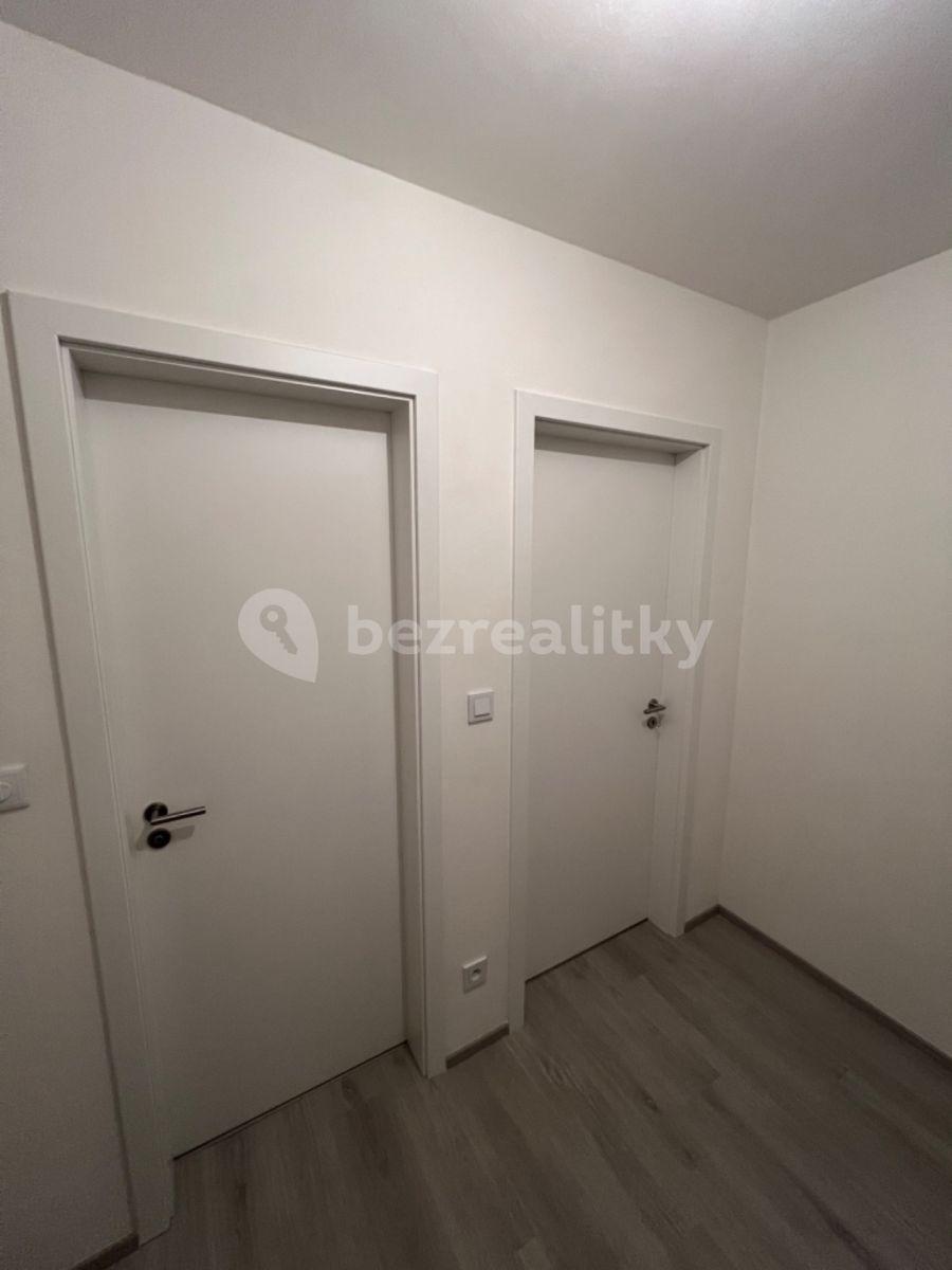 Pronájem bytu 1+kk 37 m², Na Perštýně, Liberec, Liberecký kraj