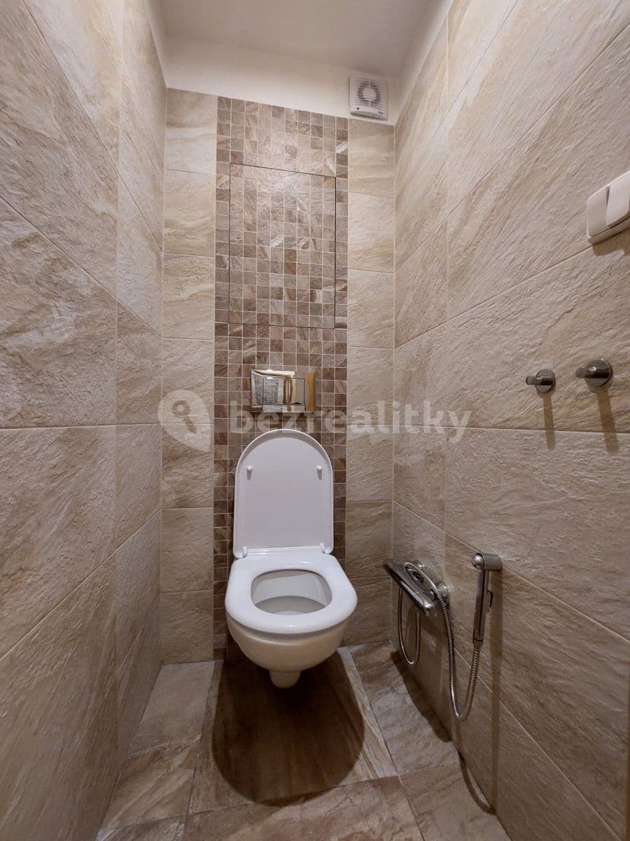 Pronájem bytu 2+kk 43 m², Ciolkovského, Praha, Praha Pronájem bytu 2+kk 43 m², Ciolkovského, Praha, Praha