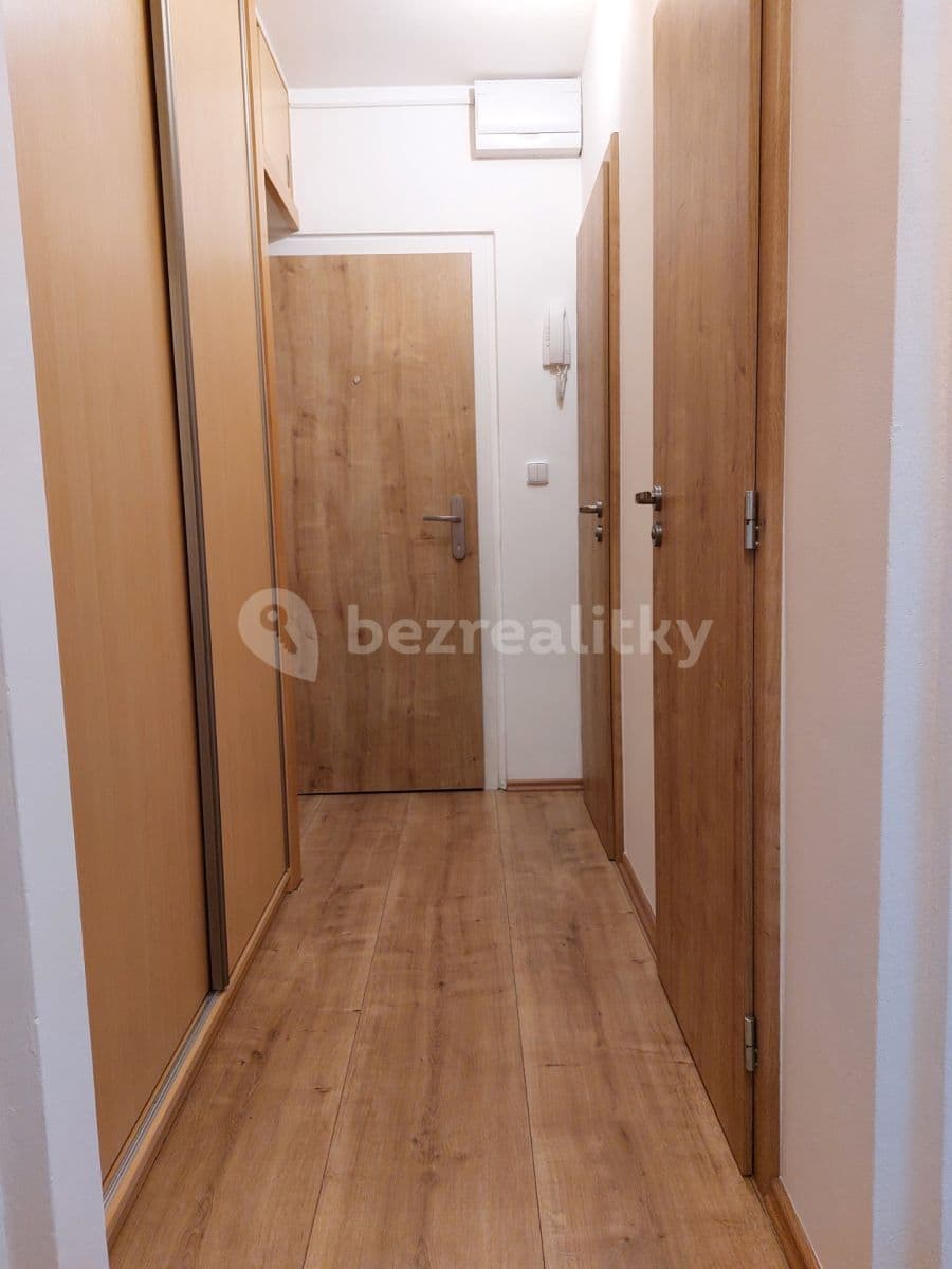 Pronájem bytu 2+kk 43 m², Ciolkovského, Praha, Praha Pronájem bytu 2+kk 43 m², Ciolkovského, Praha, Praha