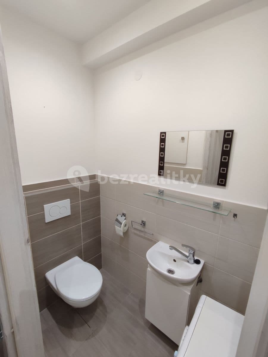 Pronájem bytu 1+1 40 m², Dunajevského, Brno, Jihomoravský kraj Pronájem bytu 1+1 40 m², Dunajevského, Brno, Jihomoravský kraj