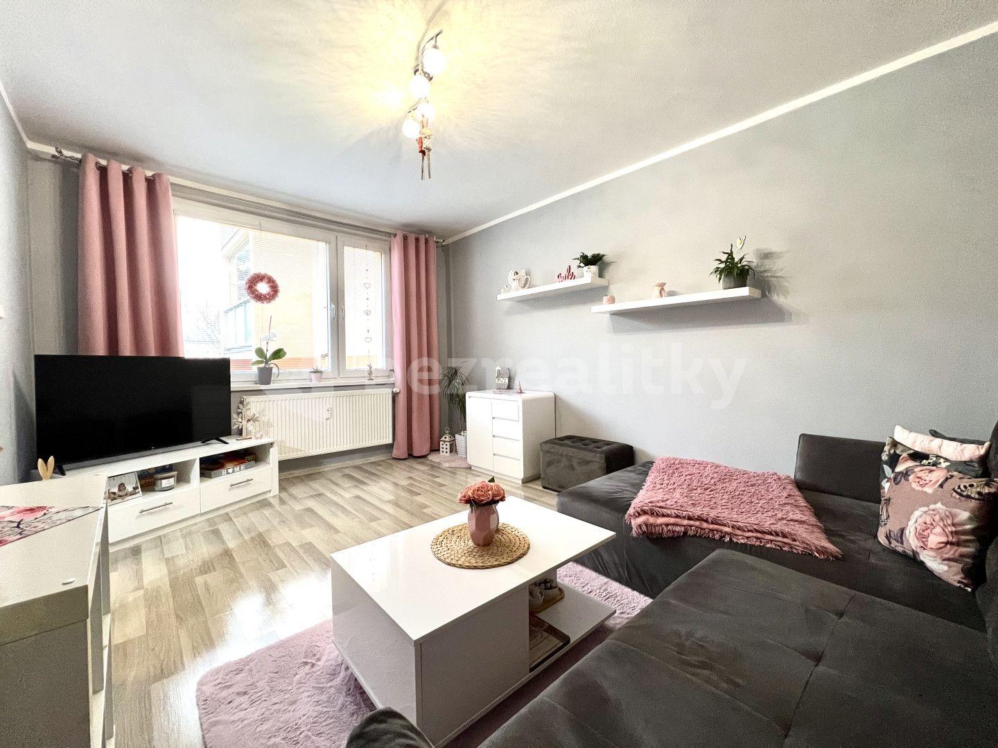 Prodej bytu 2+1 53 m², Na Sídlišti, Zlaté Hory, Olomoucký kraj