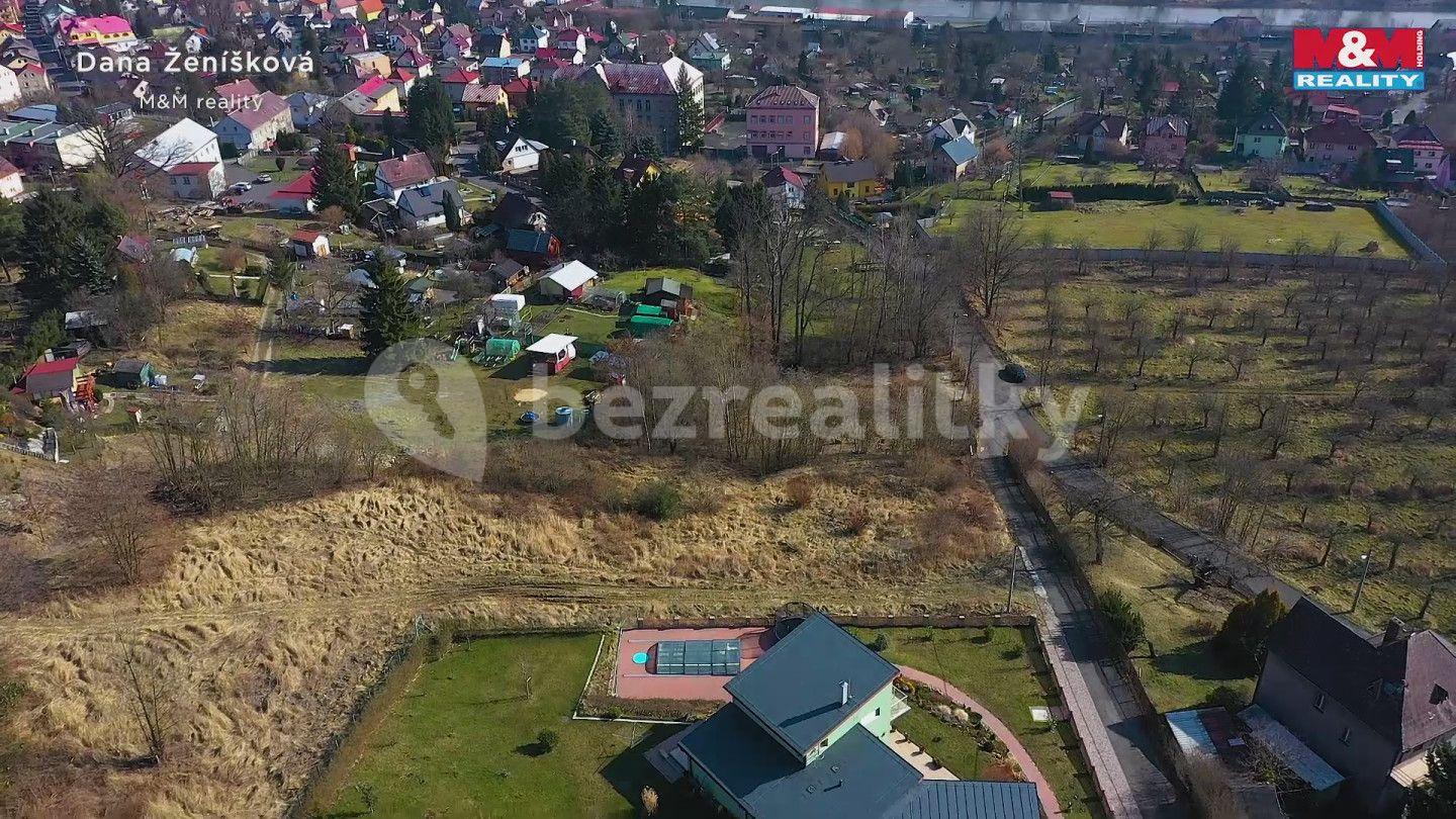 Prodej pozemku 1.477 m², Děčín, Ústecký kraj