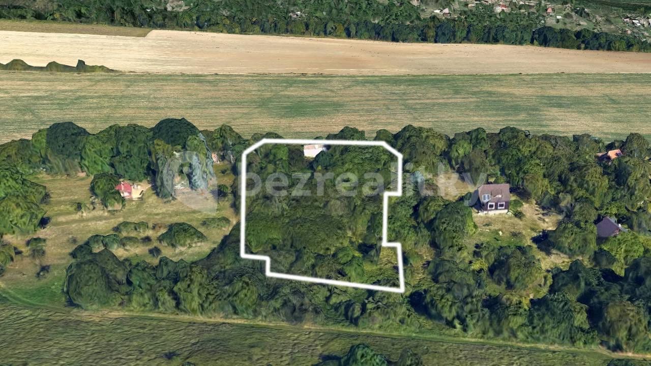 Prodej pozemku 2.620 m², Malé Žernoseky, Ústecký kraj