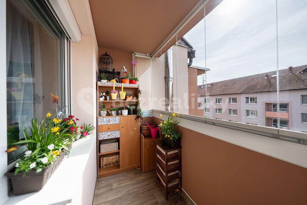 Prodej bytu 4+1 92 m², Zd. Nejedlého, Mikulov, Jihomoravský kraj