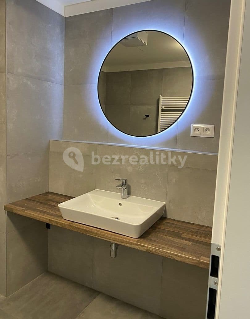 Pronájem bytu 2+kk 52 m², Brněnská, Domašov, Jihomoravský kraj Pronájem bytu 2+kk 52 m², Brněnská, Domašov, Jihomoravský kraj