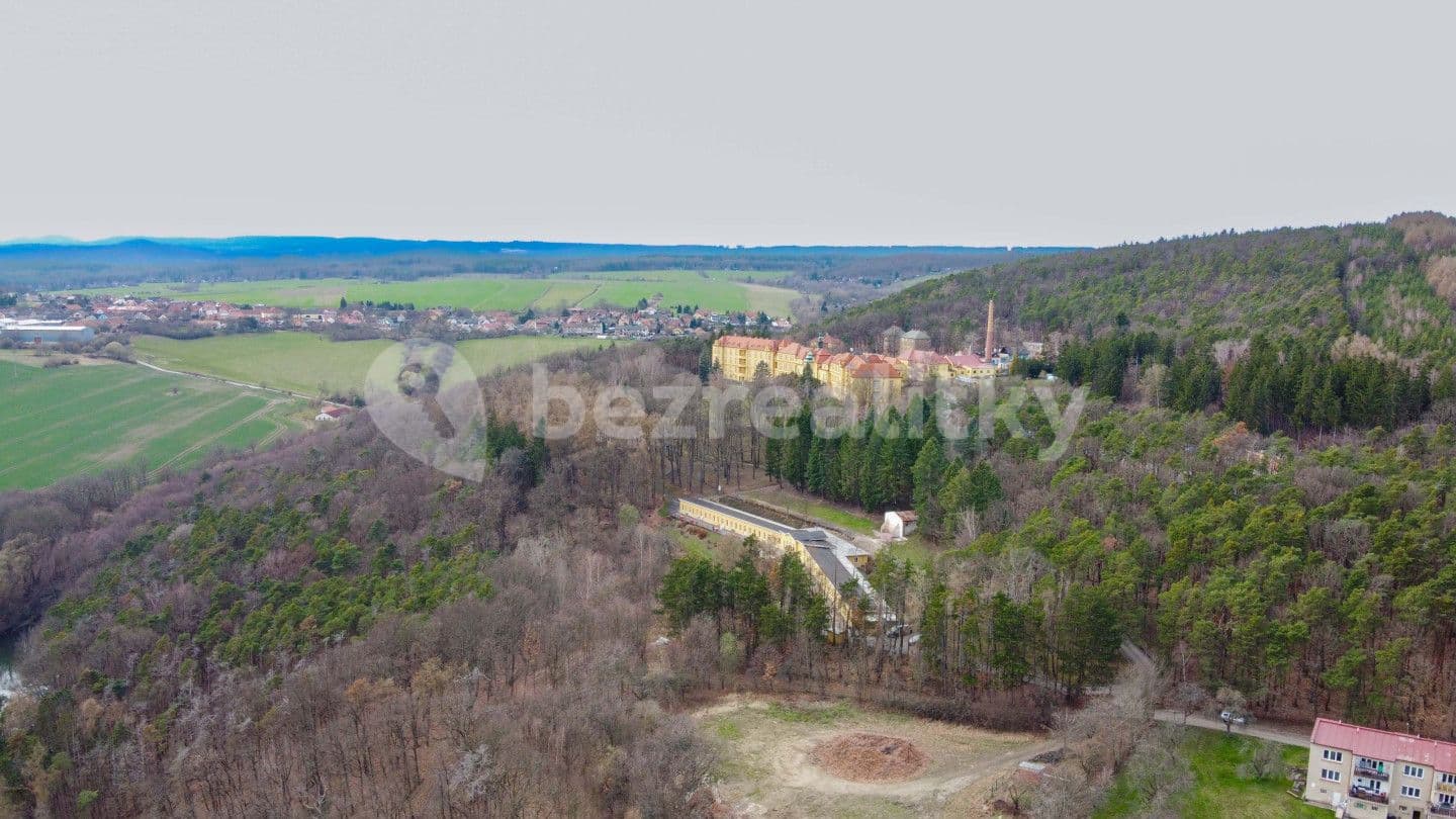 Prodej pozemku 7.378 m², Bojanovice, Středočeský kraj