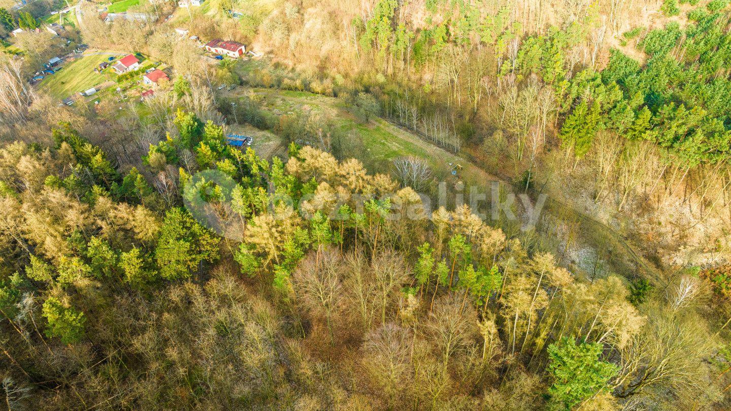 Prodej pozemku 10.875 m², Úštěk, Ústecký kraj