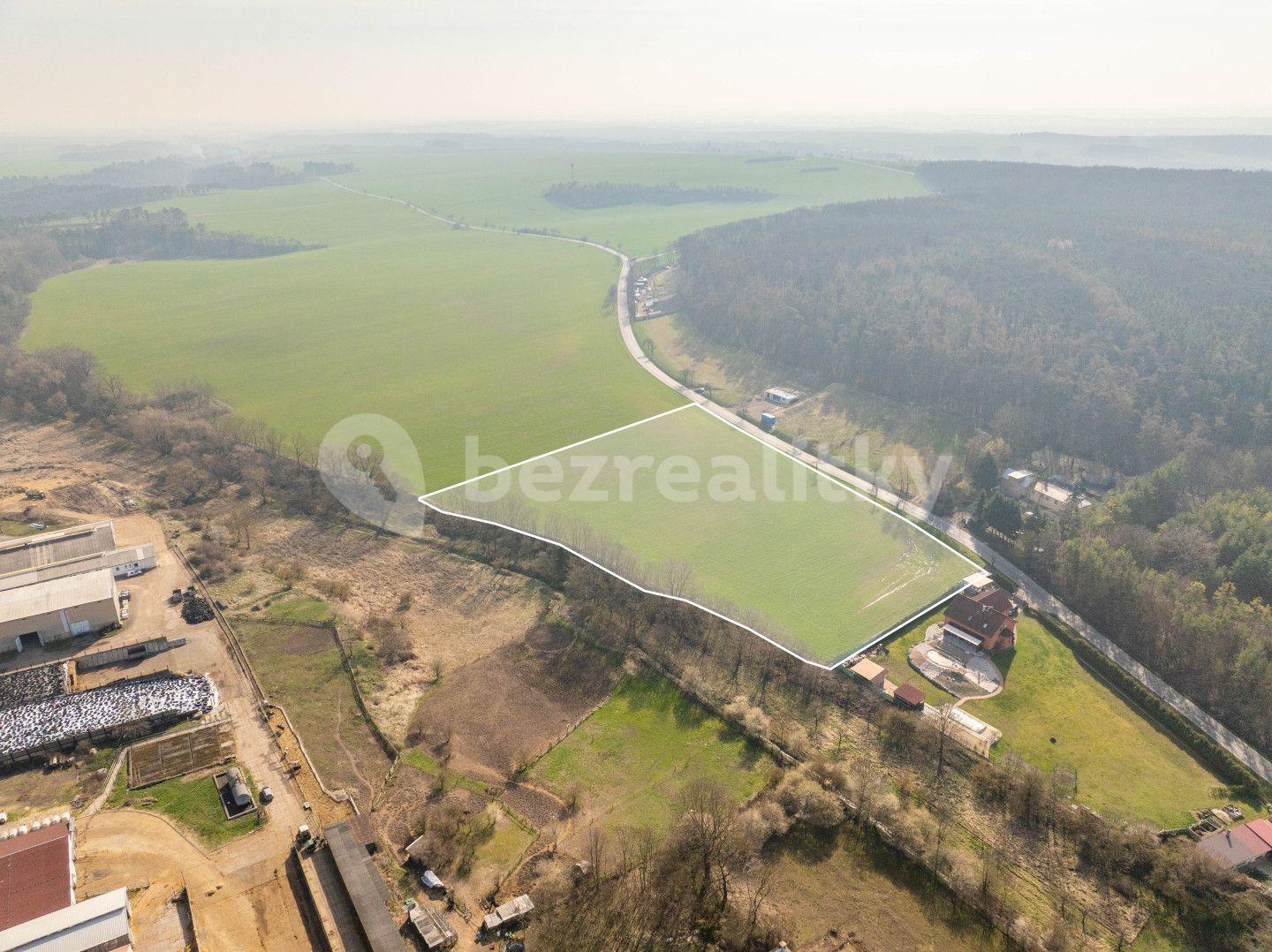 Prodej pozemku 15.203 m², Vraný, Středočeský kraj