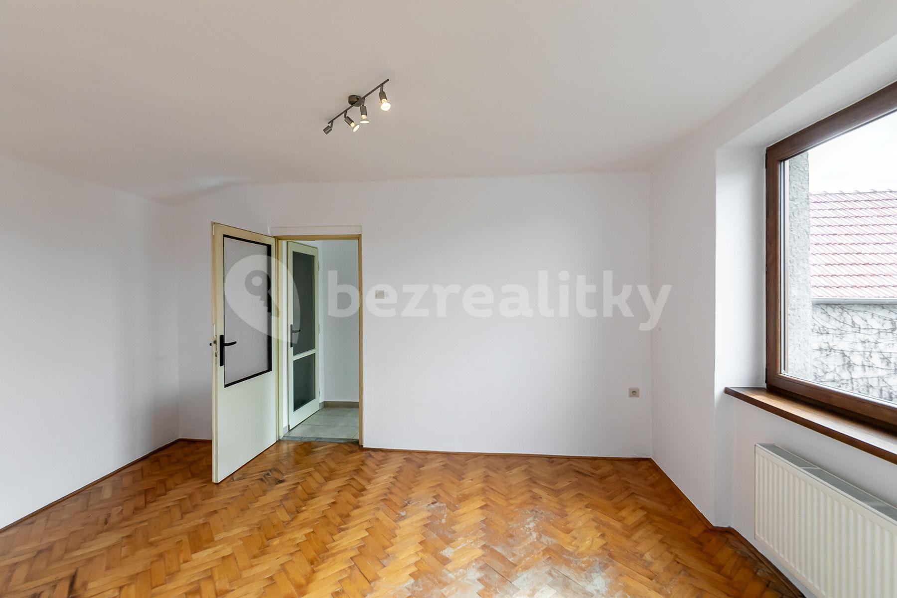 Prodej domu 200 m², pozemek 462 m², Charvatce, Martiněves, Ústecký kraj