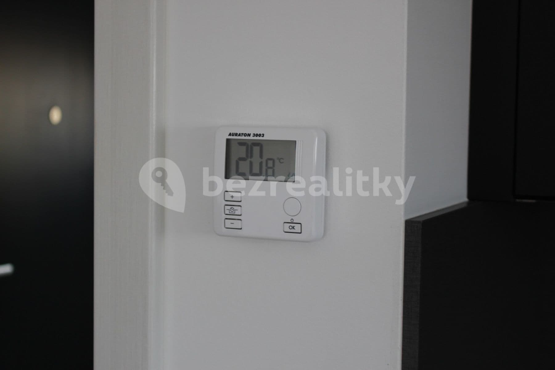 Pronájem bytu 1+kk 38 m², Donovalská, Praha, Praha Pronájem bytu 1+kk 38 m², Donovalská, Praha, Praha