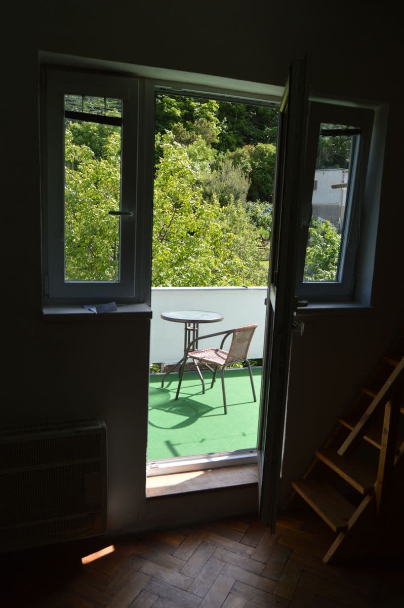 Pronájem bytu 1+kk 50 m², Nad Koulkou, Praha, Praha Pronájem bytu 1+kk 50 m², Nad Koulkou, Praha, Praha