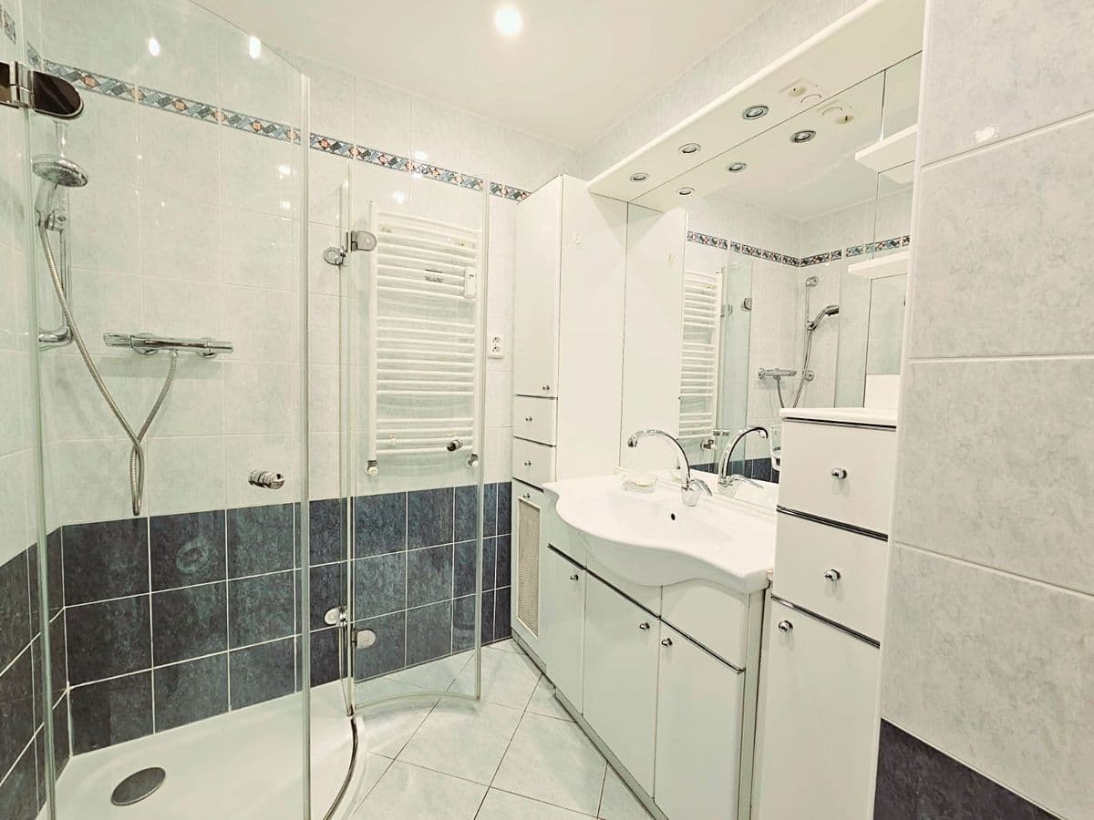Prodej bytu 2+1 56 m², Dvouletky, Praha, Praha Prodej bytu 2+1 56 m², Dvouletky, Praha, Praha