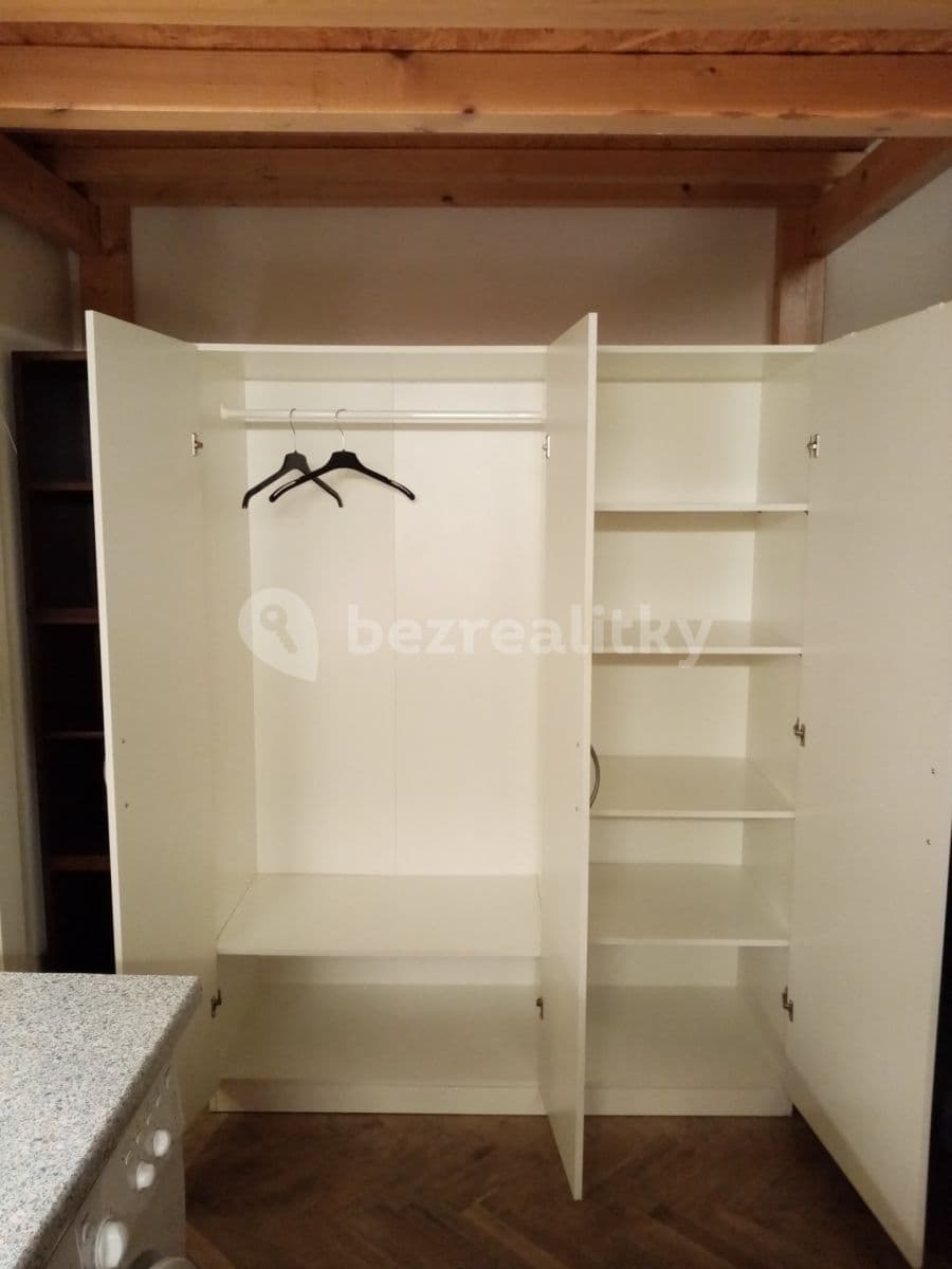 Pronájem bytu Garsoniéra 25 m², U Smaltovny, Praha, Praha Pronájem bytu Garsoniéra 25 m², U Smaltovny, Praha, Praha