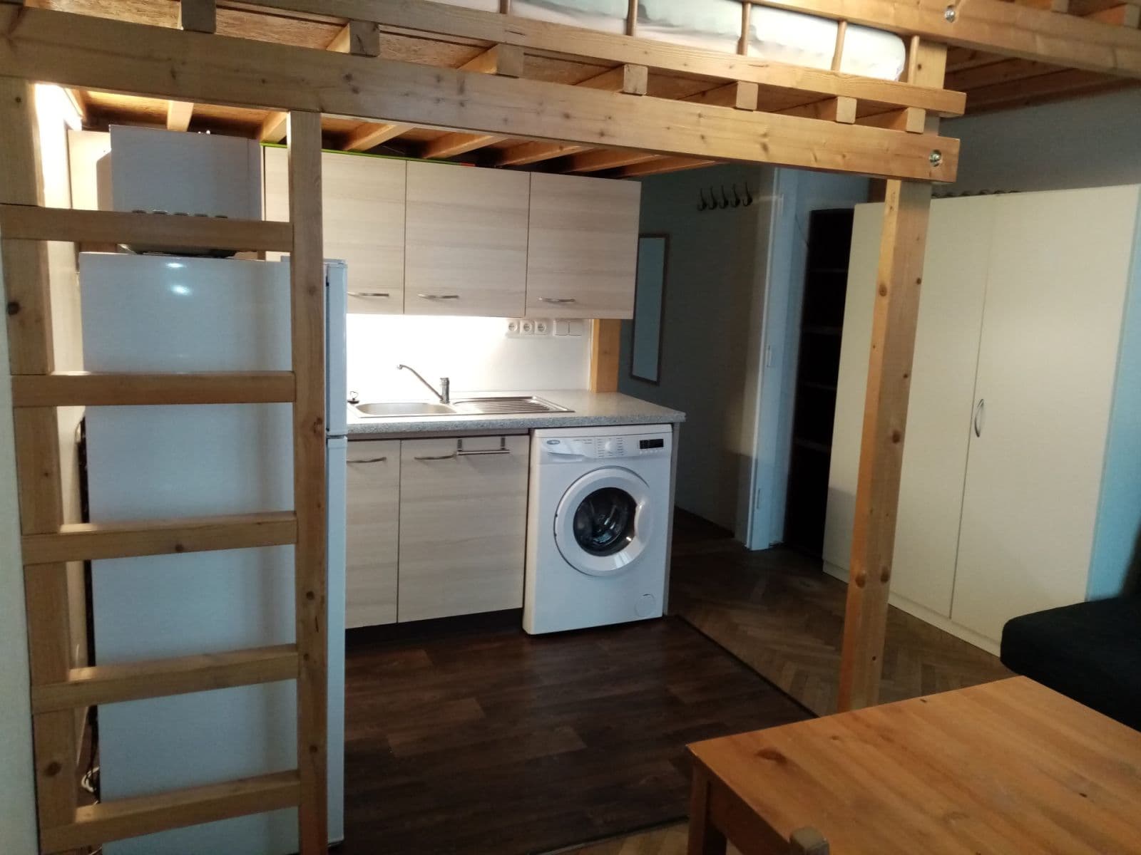 Pronájem bytu Garsoniéra 25 m², U Smaltovny, Praha, Praha Pronájem bytu Garsoniéra 25 m², U Smaltovny, Praha, Praha