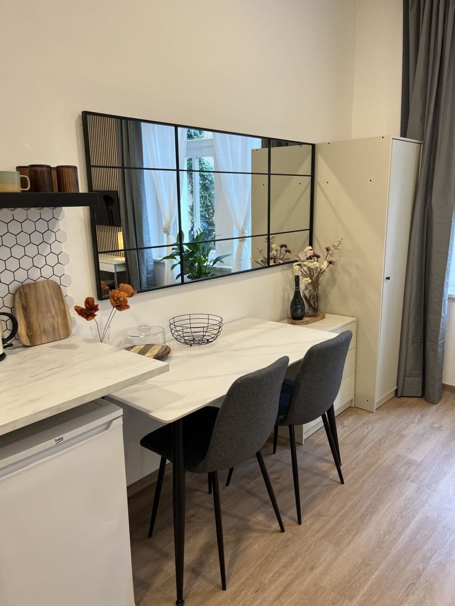 Pronájem bytu 32 m², Nad Kolčavkou A, Praha, Praha Pronájem bytu 32 m², Nad Kolčavkou A, Praha, Praha