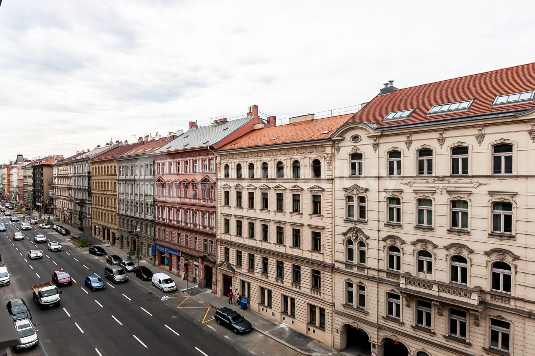 Pronájem bytu 1+1 30 m², Legerova, Praha, Praha