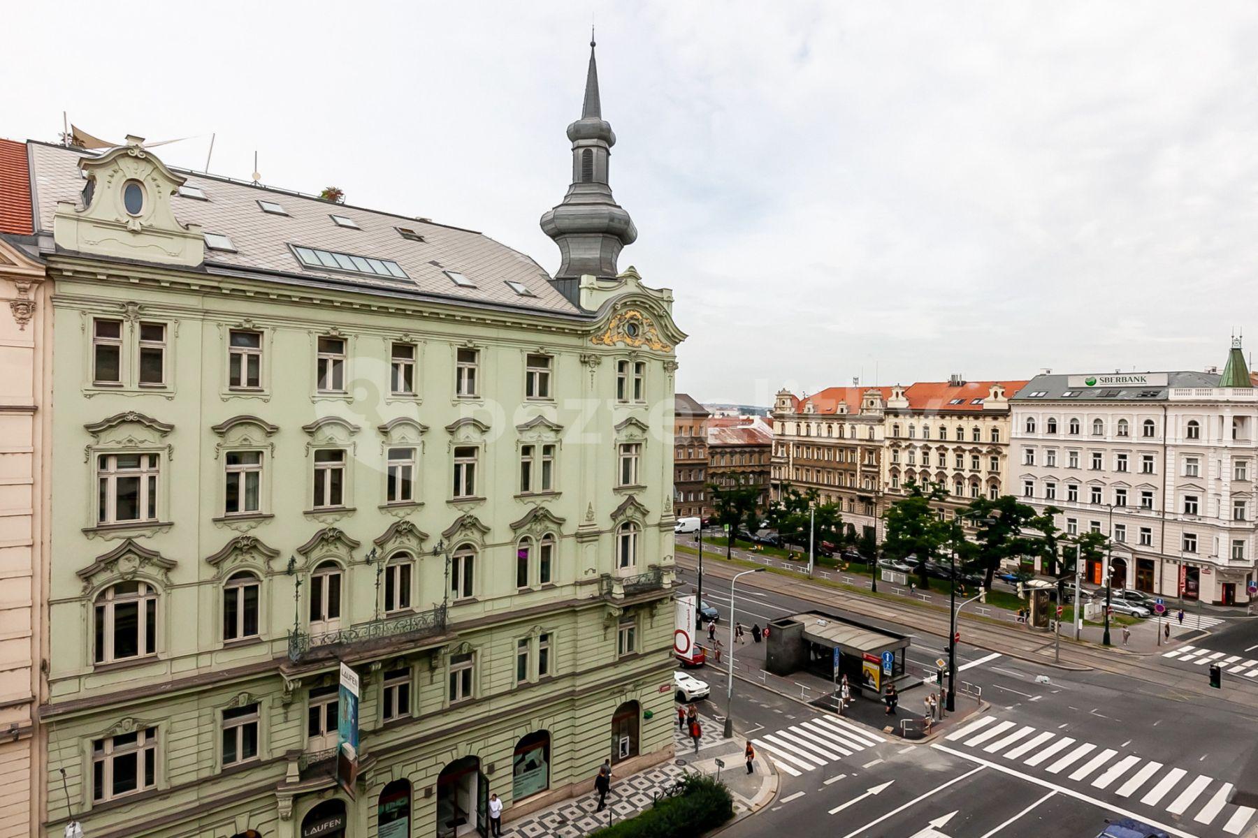 Pronájem bytu 1+1 30 m², Legerova, Praha, Praha