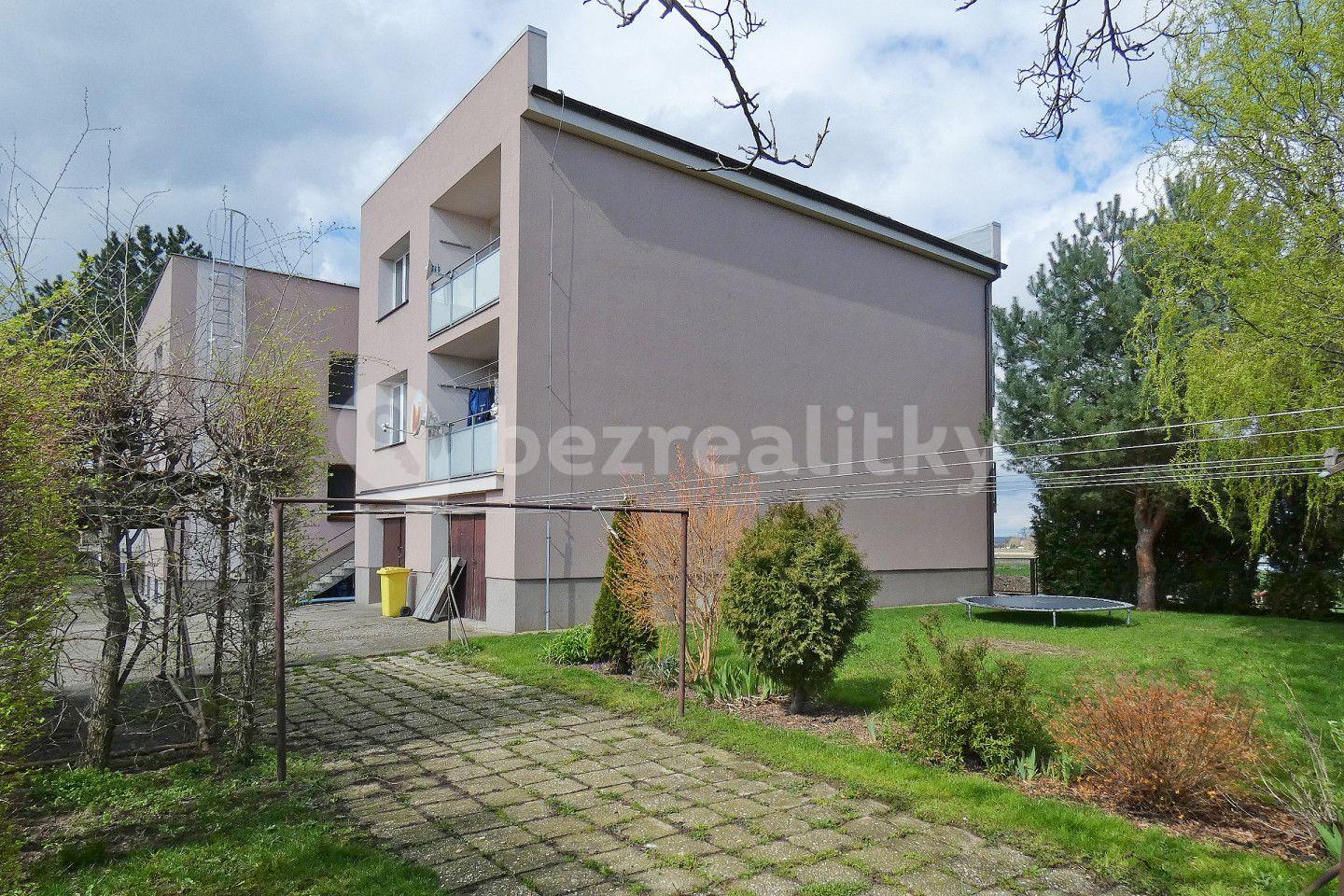 Prodej bytu 3+1 75 m², Hlízov, Středočeský kraj