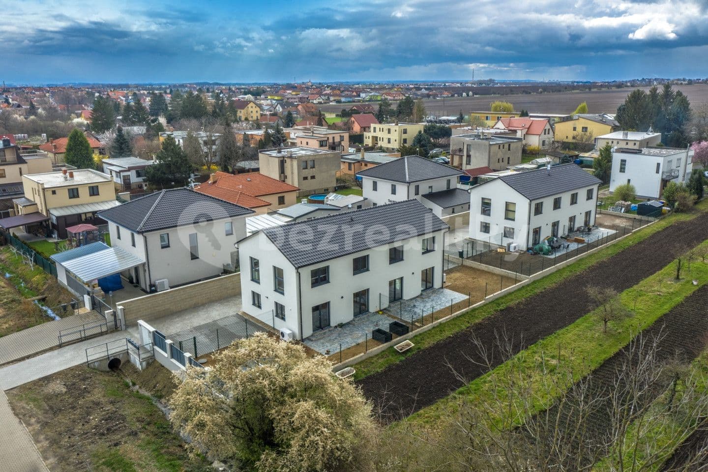 Prodej domu 120 m², pozemek 513 m², Přípotoční, Bašť, Středočeský kraj