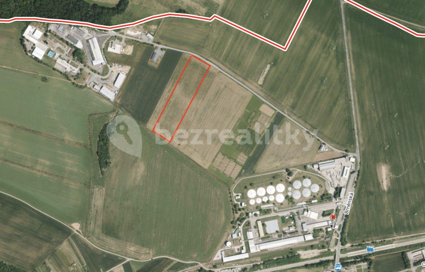 Prodej pozemku 17.691 m², Střelice, Jihomoravský kraj