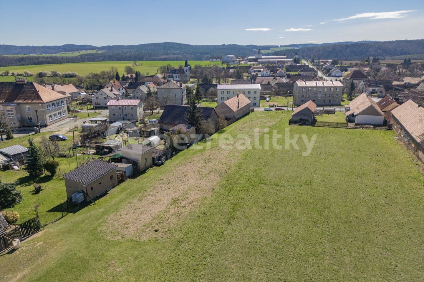 Prodej pozemku 1.200 m², Mlečice, Plzeňský kraj