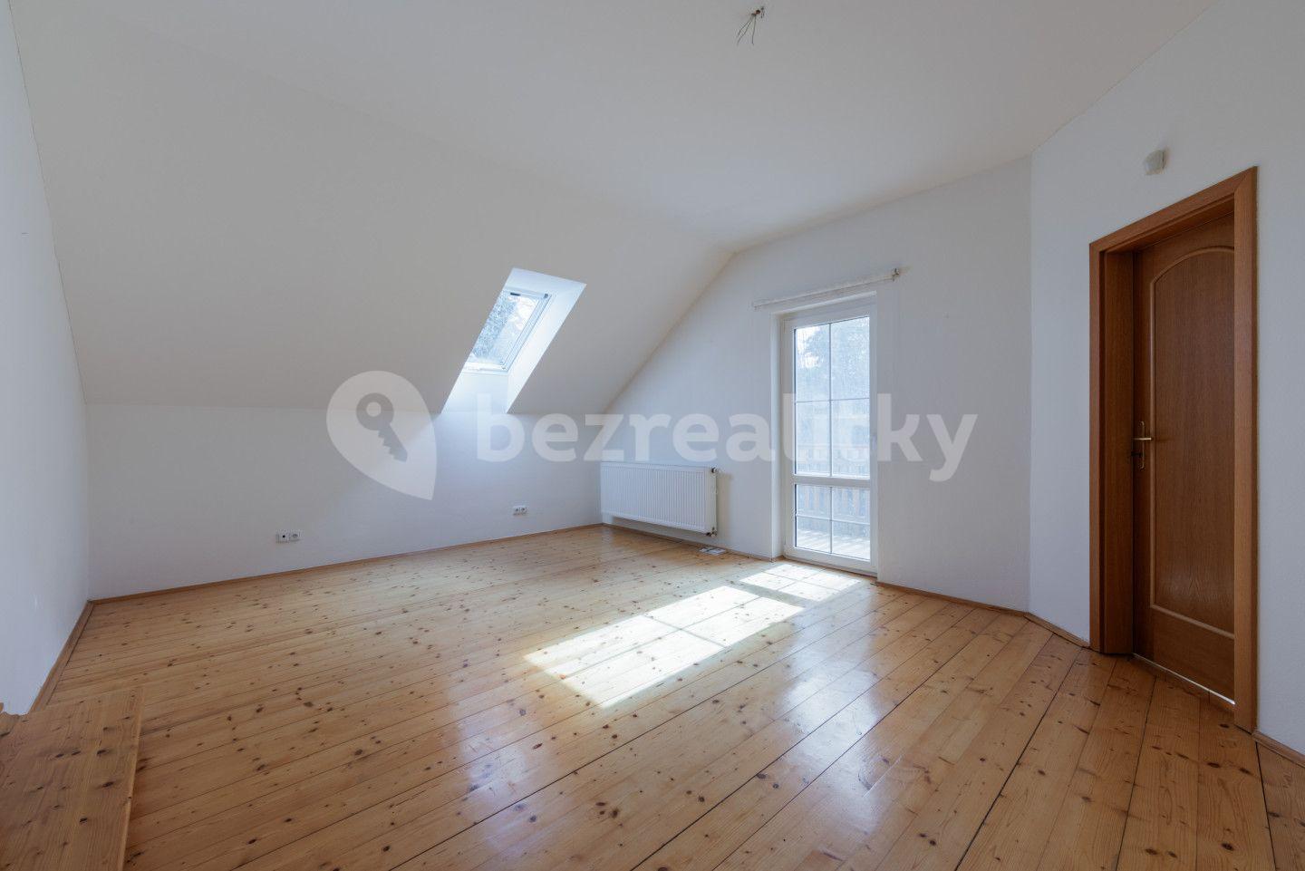Prodej domu 318 m², pozemek 3.417 m², Sportovní, Horní Slavkov, Karlovarský kraj