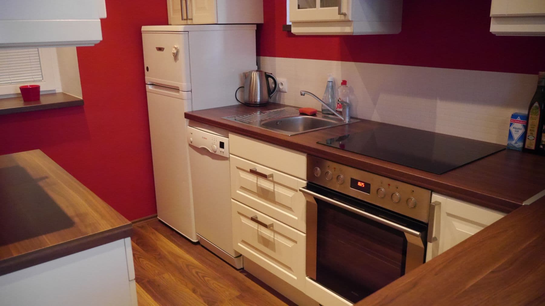 Pronájem bytu 45 m², Sportovní, Praha, Praha Pronájem bytu 45 m², Sportovní, Praha, Praha