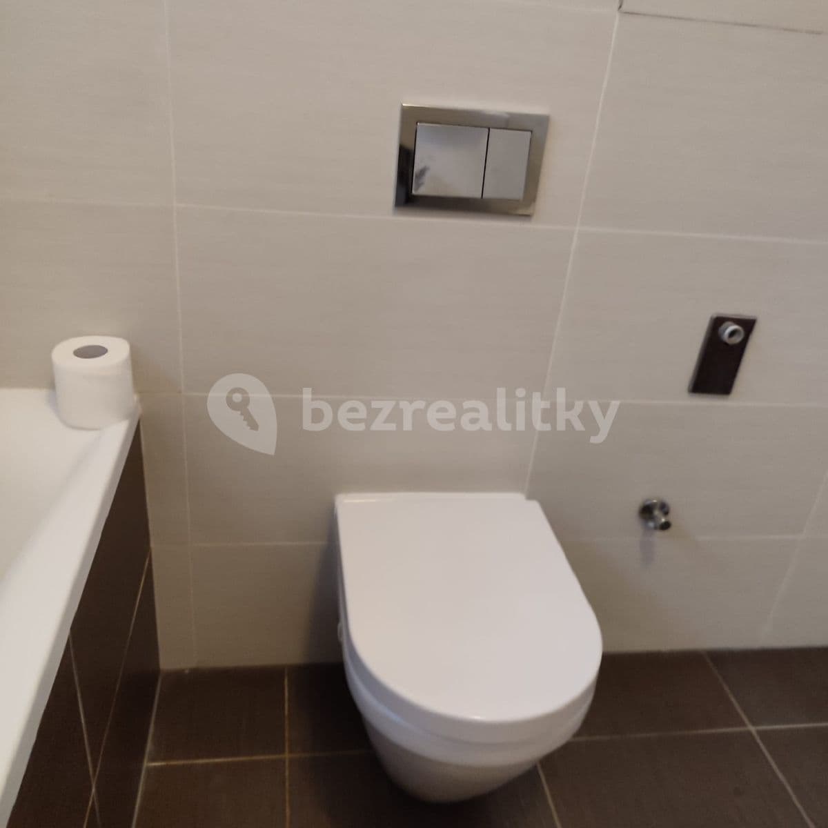 Pronájem bytu 1+kk 35 m², Počernická, Praha, Praha Pronájem bytu 1+kk 35 m², Počernická, Praha, Praha