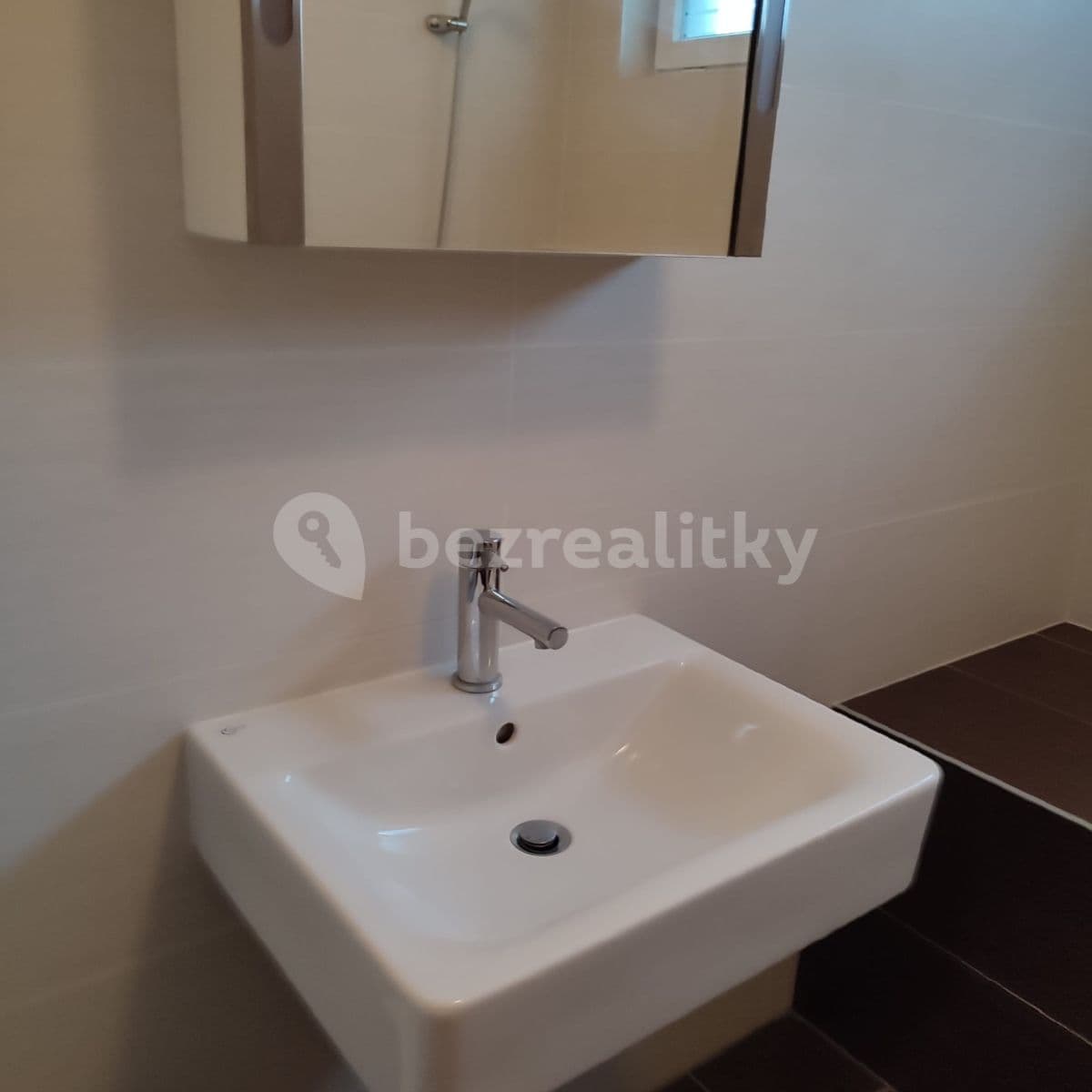 Pronájem bytu 1+kk 35 m², Počernická, Praha, Praha Pronájem bytu 1+kk 35 m², Počernická, Praha, Praha