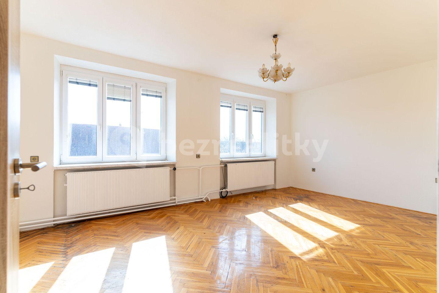 Prodej domu 205 m², pozemek 132 m², Tištín, Olomoucký kraj