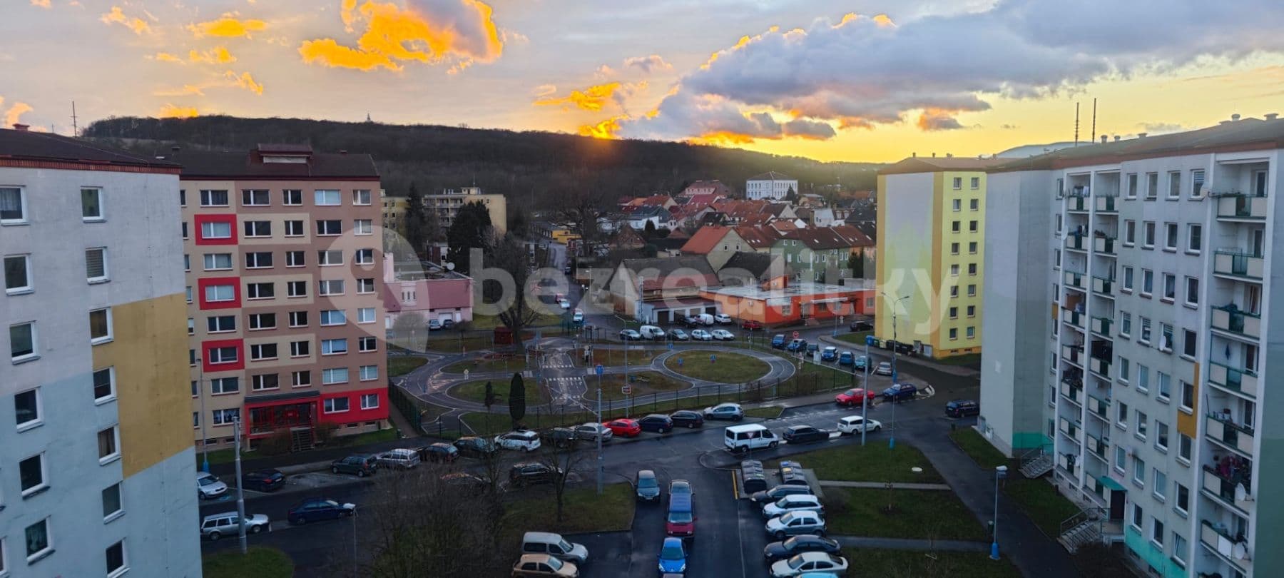 Pronájem bytu 4+1 76 m², Pod hvězdárnou, Teplice, Ústecký kraj Pronájem bytu 4+1 76 m², Pod hvězdárnou, Teplice, Ústecký kraj