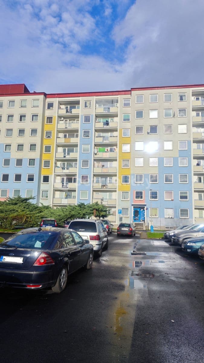 Pronájem bytu 4+1 76 m², Pod hvězdárnou, Teplice, Ústecký kraj Pronájem bytu 4+1 76 m², Pod hvězdárnou, Teplice, Ústecký kraj