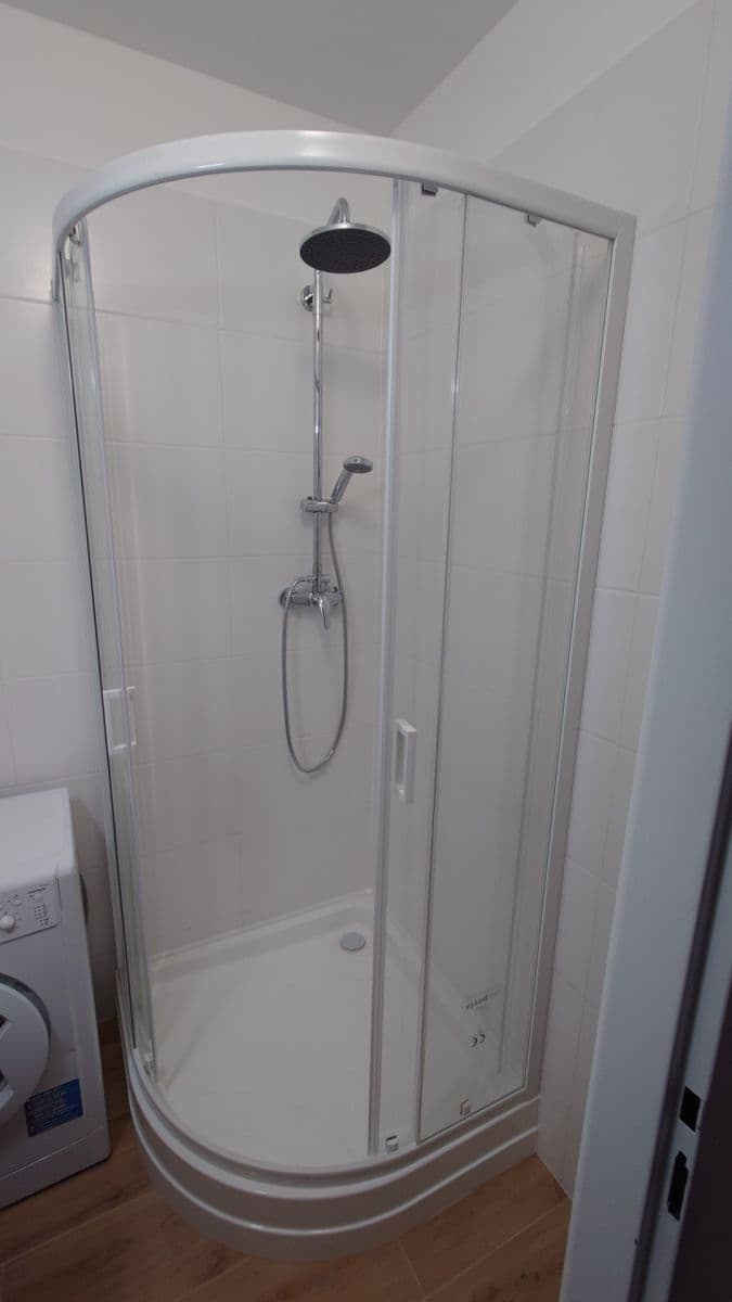 Pronájem bytu 3+kk 70 m², Na Petřinách, Praha, Praha Pronájem bytu 3+kk 70 m², Na Petřinách, Praha, Praha