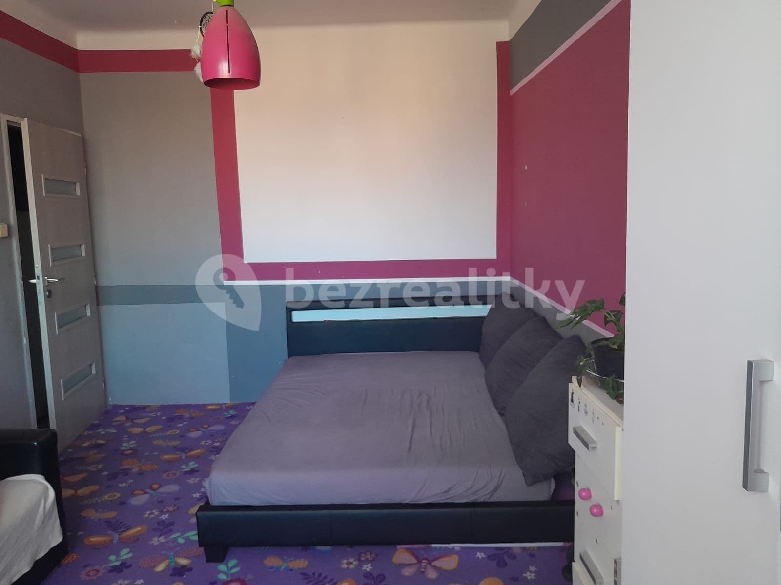 Pronájem bytu 2+1 54 m², 1. máje, Most, Ústecký kraj Pronájem bytu 2+1 54 m², 1. máje, Most, Ústecký kraj