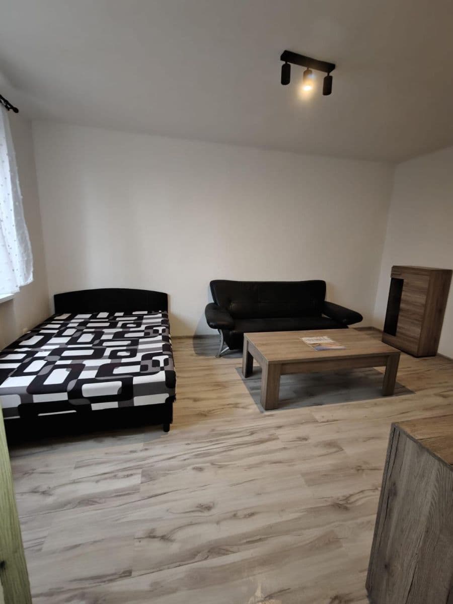 Pronájem bytu 2+1 54 m², 1. máje, Most, Ústecký kraj Pronájem bytu 2+1 54 m², 1. máje, Most, Ústecký kraj