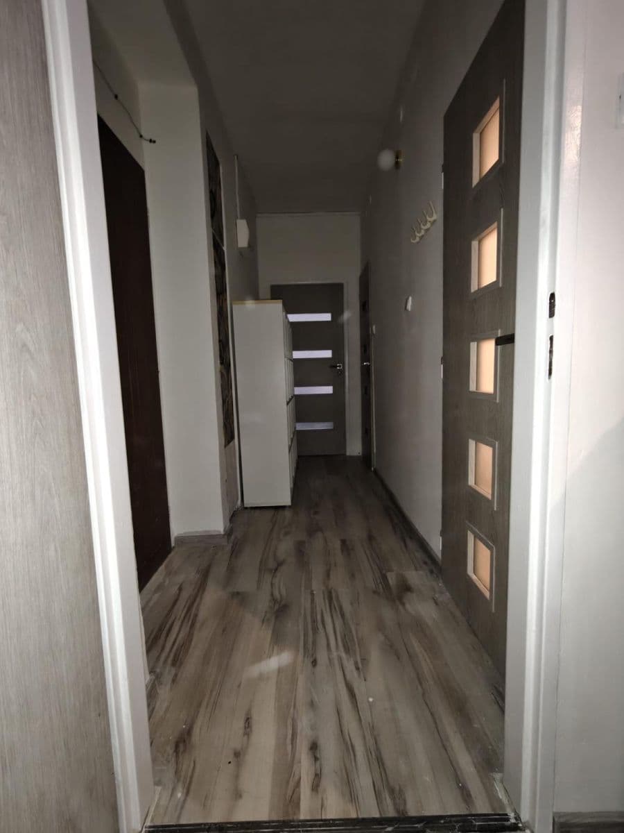 Pronájem bytu 2+1 54 m², 1. máje, Most, Ústecký kraj Pronájem bytu 2+1 54 m², 1. máje, Most, Ústecký kraj