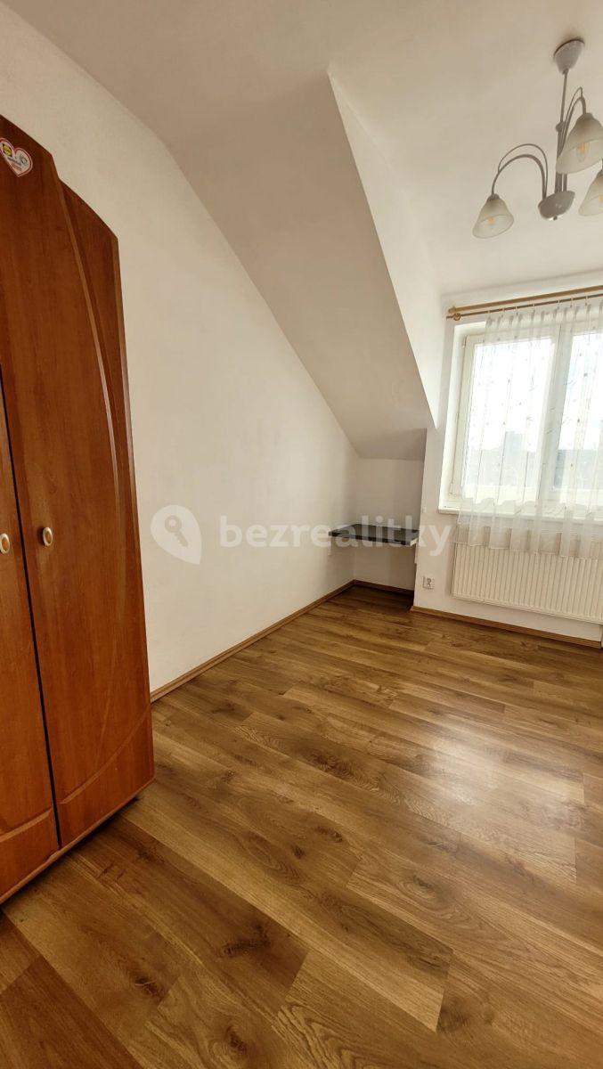 Pronájem bytu 1+kk 21 m², Sportovní, Praha, Praha