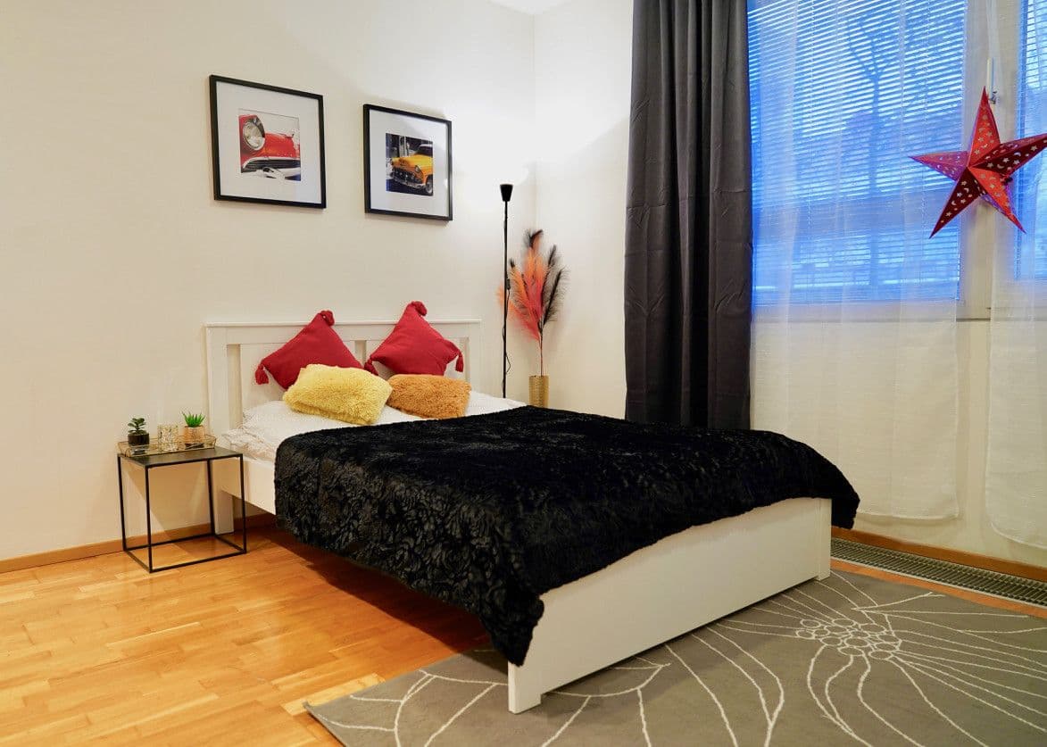 Pronájem bytu 29 m², Korunní, Praha, Praha Pronájem bytu 29 m², Korunní, Praha, Praha