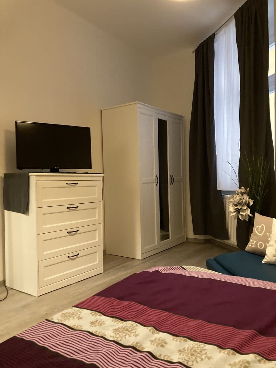 Pronájem bytu 42 m², Slovinská, Praha, Praha Pronájem bytu 42 m², Slovinská, Praha, Praha