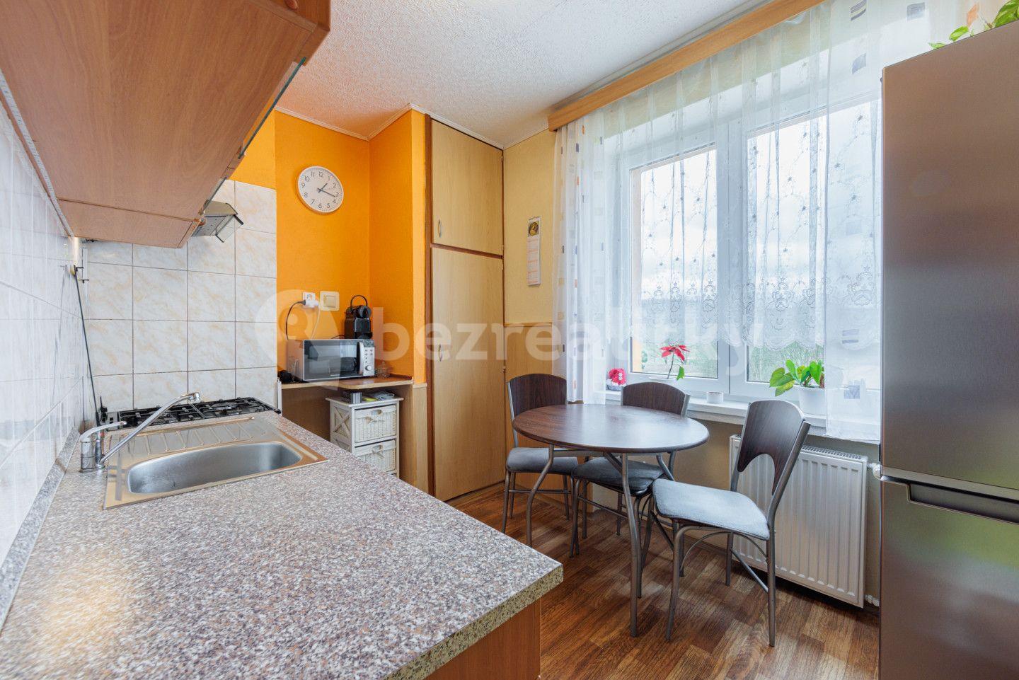 Prodej bytu 2+1 49 m², Jana Jiskry, Kynšperk nad Ohří, Karlovarský kraj