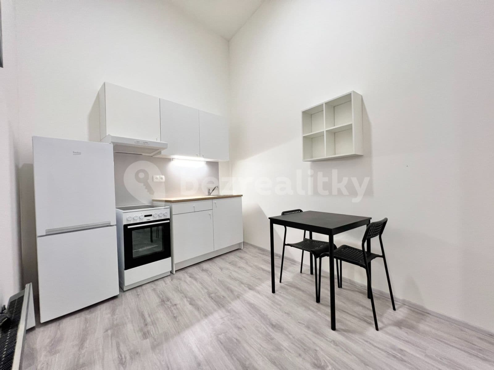 Pronájem bytu 1+1 30 m², Hybešova, Brno, Jihomoravský kraj Pronájem bytu 1+1 30 m², Hybešova, Brno, Jihomoravský kraj