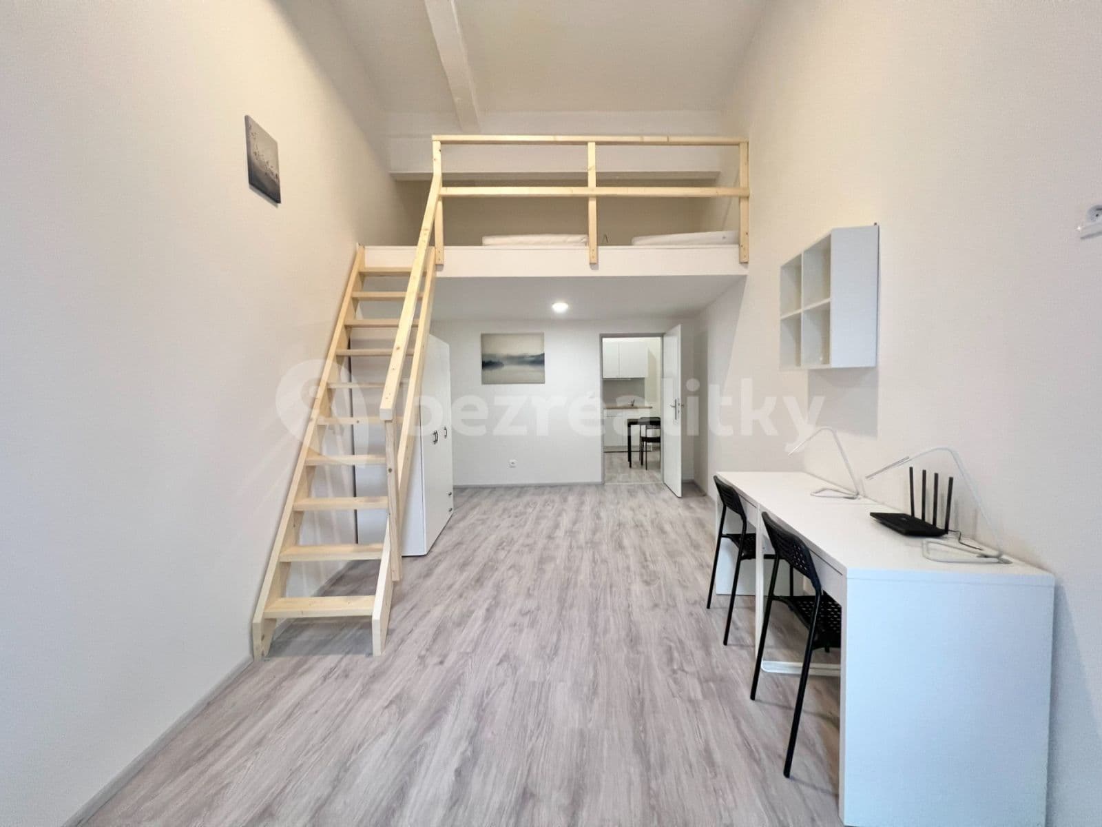 Pronájem bytu 1+1 30 m², Hybešova, Brno, Jihomoravský kraj Pronájem bytu 1+1 30 m², Hybešova, Brno, Jihomoravský kraj